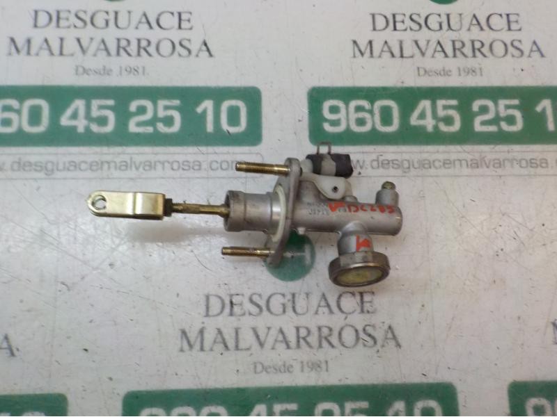 Recambio de bomba embrague para nissan x-trail (t30) le referencia OEM IAM 306105M067  