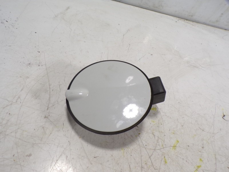 Recambio de tapa combustible para opel corsa d 1.3 16v cdti referencia OEM IAM   