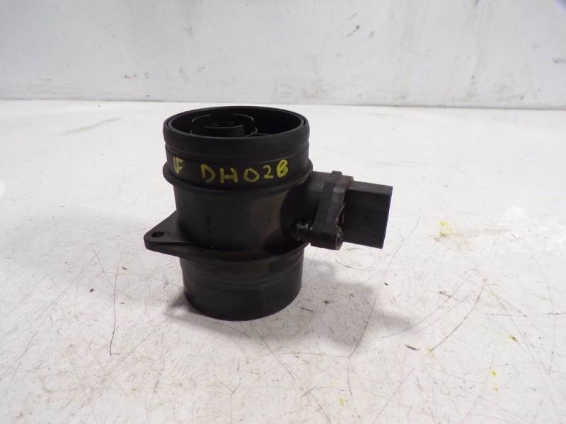 Recambio de caudalimetro para volkswagen passat berlina (3c2) 2.0 tdi referencia OEM IAM 074906461B 074906461B 0261002461