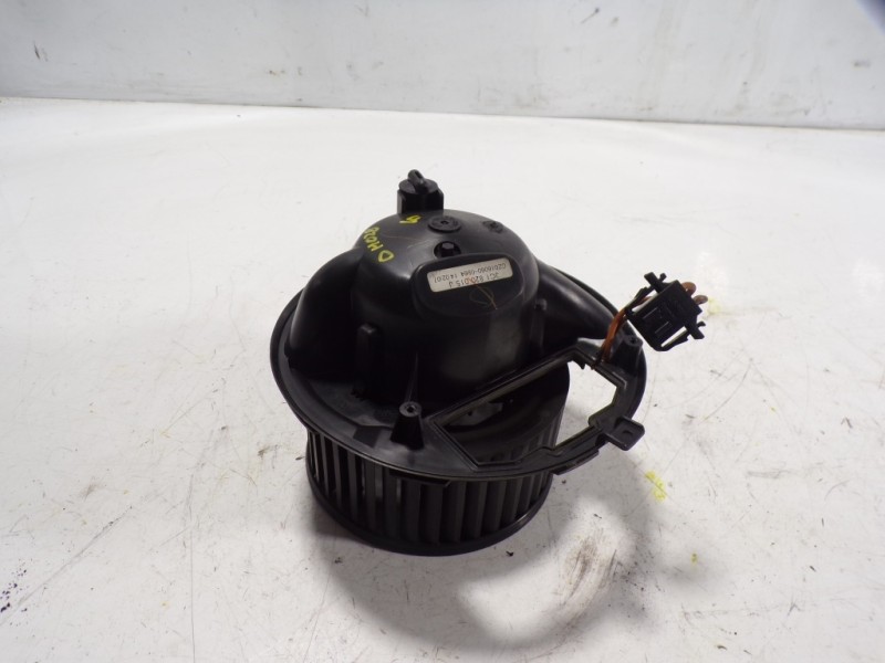 Recambio de motor calefaccion para volkswagen passat berlina (3c2) 2.0 tdi referencia OEM IAM 3C1820015M 3C1820015J 