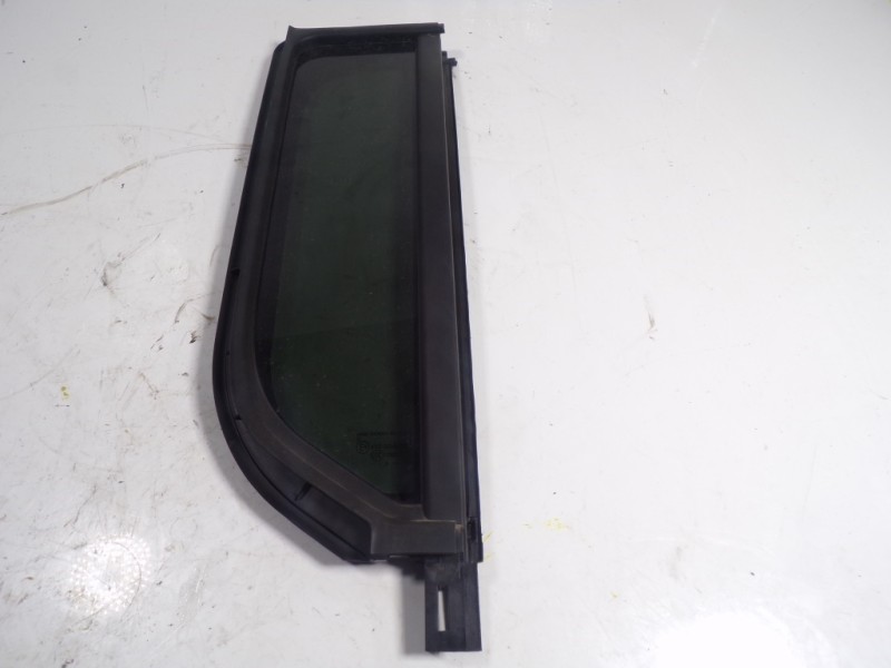 Recambio de cristal custodia trasero derecho para toyota proace city 1.2 12v referencia OEM IAM   