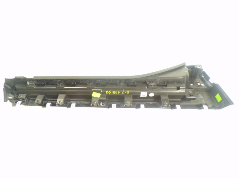 Recambio de moldura para toyota proace city 1.2 12v referencia OEM IAM   