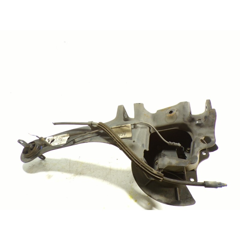 Recambio de mangueta trasera izquierda para ford focus lim. (cb8) 1.6 tdci cat referencia OEM IAM 1780077  