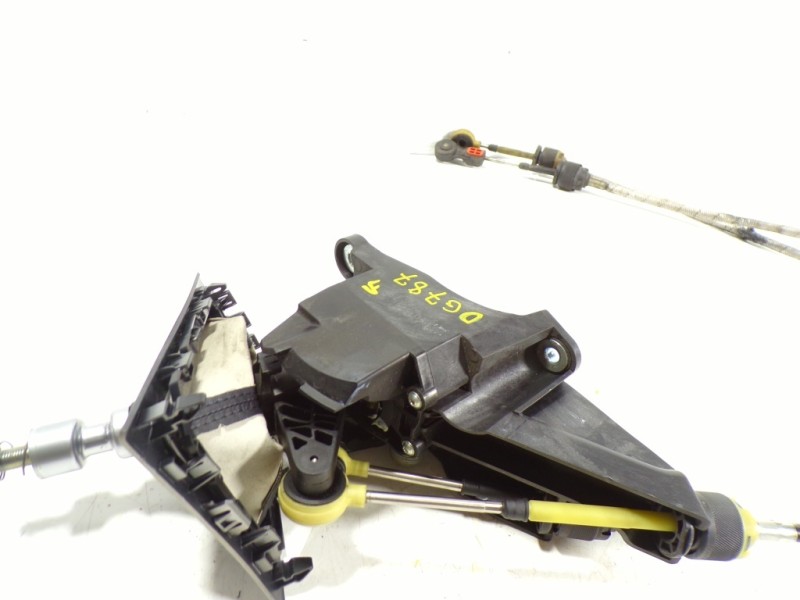 Recambio de palanca cambio para ford focus lim. (cb8) 1.6 tdci cat referencia OEM IAM 1859049  