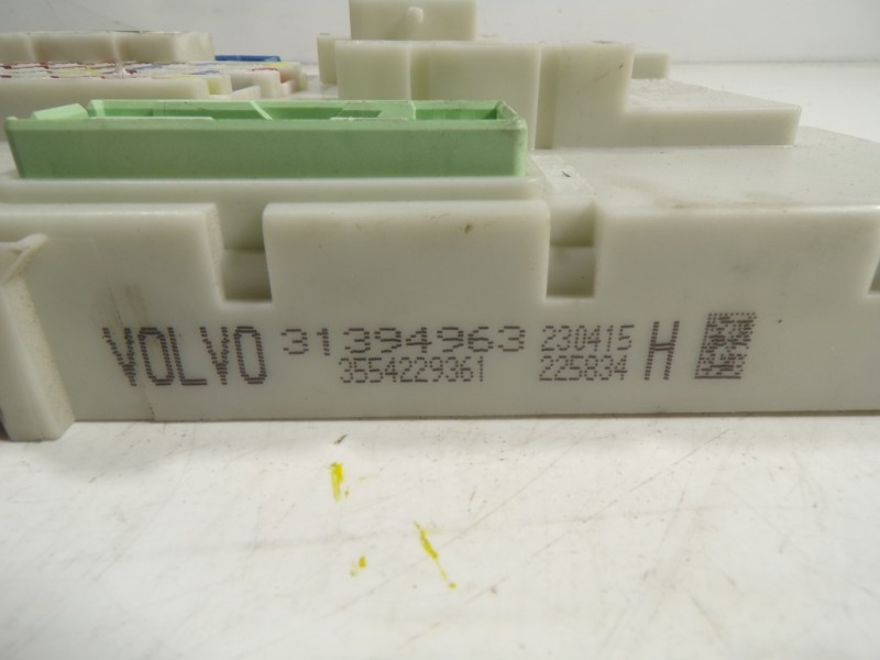 Recambio de caja reles / fusibles para volvo v40 kinetic referencia OEM IAM 31394963 31394963 3554229361