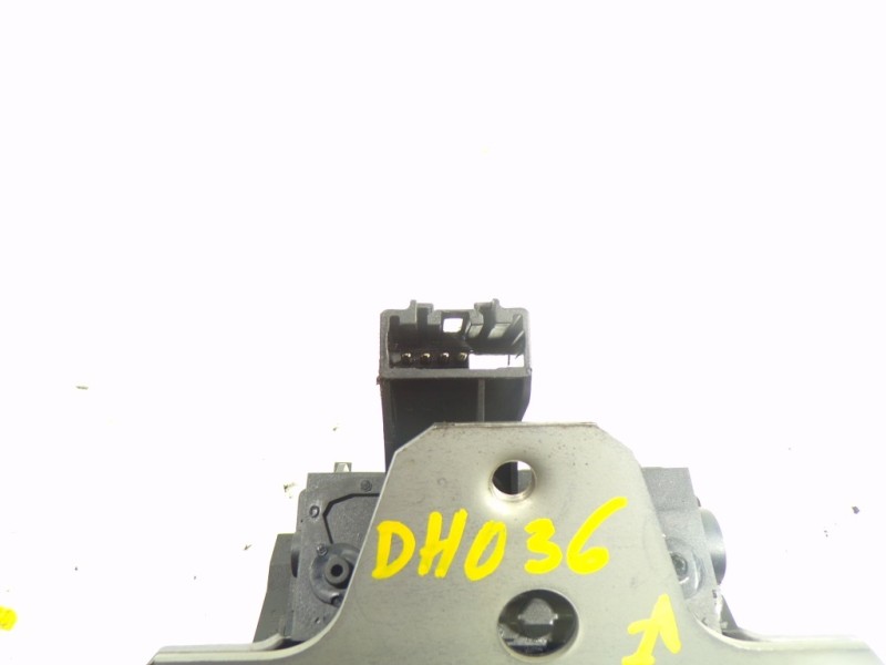 Recambio de cerradura maletero / porton para volvo v40 kinetic referencia OEM IAM 31440245 31440245 