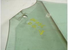 Recambio de cristal puerta delantero derecho para volvo v40 kinetic referencia OEM IAM 32244819   2