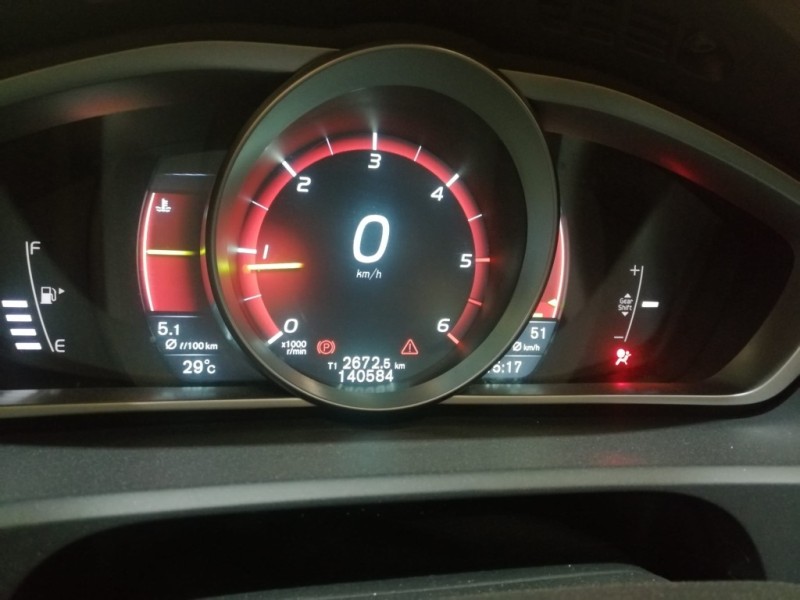 Recambio de cuadro instrumentos para volvo v40 kinetic referencia OEM IAM 36011405 31453158 0766848