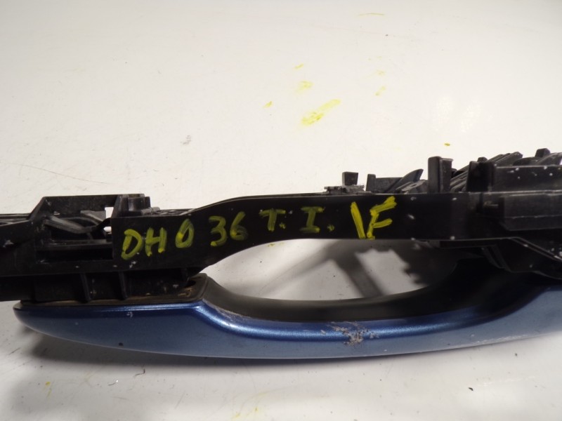 Recambio de maneta exterior trasera izquierda para volvo v40 kinetic referencia OEM IAM 31440086  