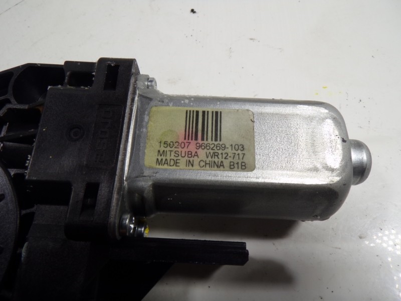 Recambio de motor elevalunas delantero derecho para volvo v40 kinetic referencia OEM IAM 31253062 966269103 966269103