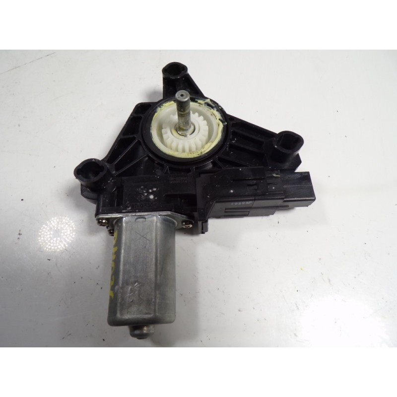 Recambio de motor elevalunas trasero derecho para volvo v40 kinetic referencia OEM IAM 31378401  