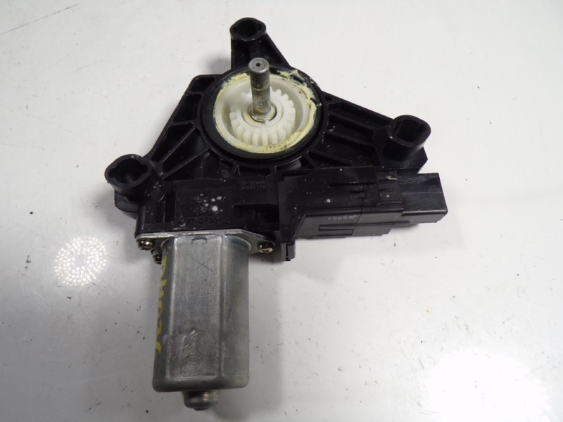Recambio de motor elevalunas trasero derecho para volvo v40 kinetic referencia OEM IAM 31378401  