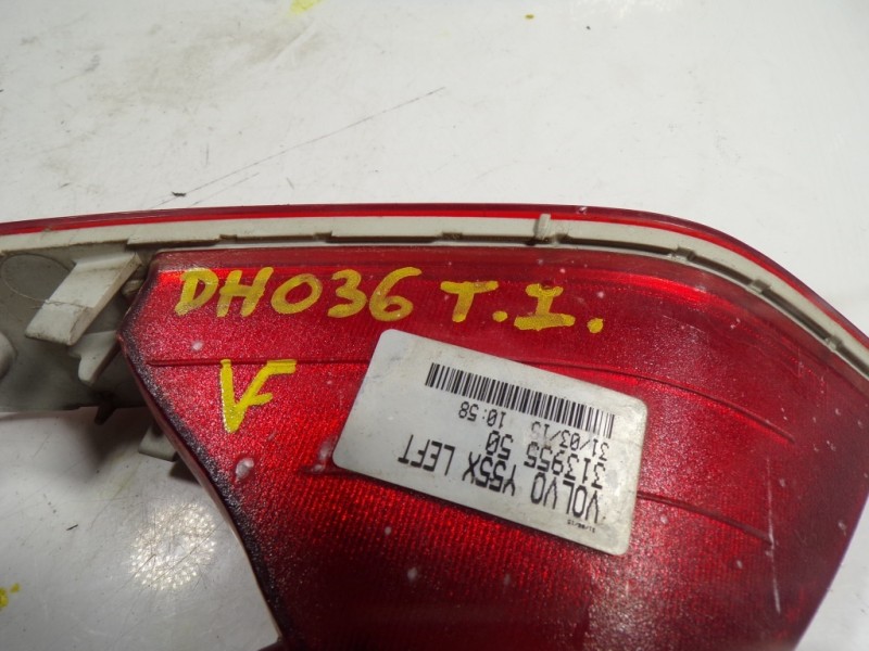 Recambio de piloto trasero antiniebla izquierdo para volvo v40 kinetic referencia OEM IAM 31395550 31395550 