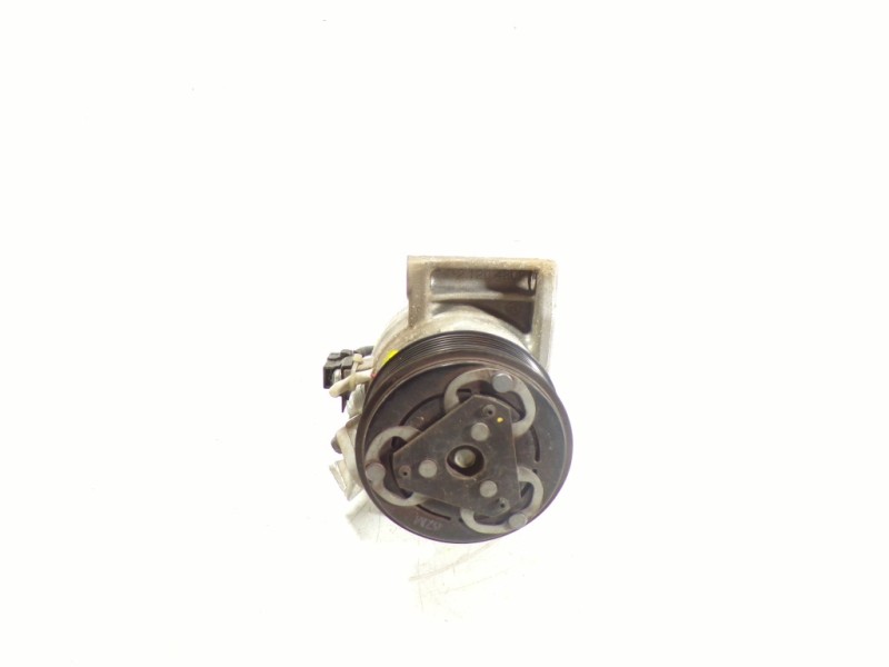 Recambio de compresor aire acondicionado para dacia sandero stepway referencia OEM IAM 926003541R 926003541R 