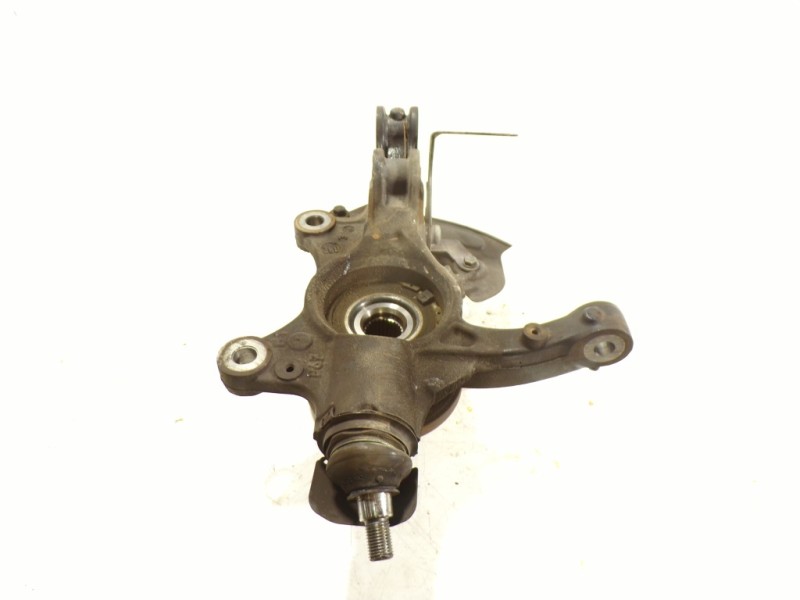 Recambio de mangueta delantera derecha para peugeot expert combi standard referencia OEM IAM 1617969380  