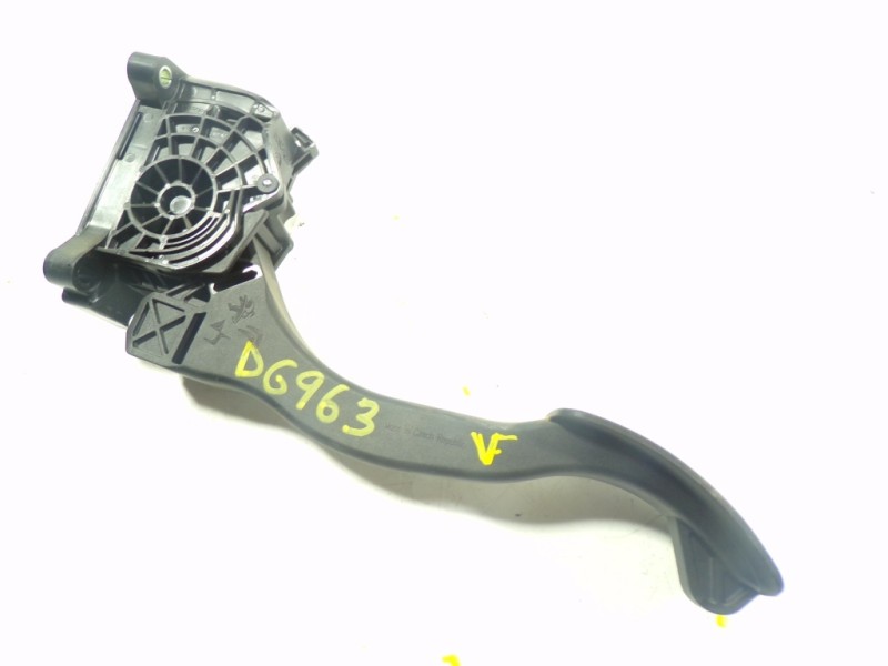 Recambio de potenciometro pedal para peugeot expert combi standard referencia OEM IAM 9838028180 9674829780 86ET402977358