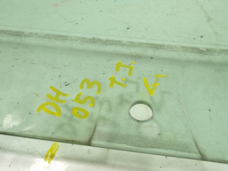 Recambio de cristal puerta trasero izquierdo para volkswagen tiguan (5n1) 2.0 tdi referencia OEM IAM 5N0845025  