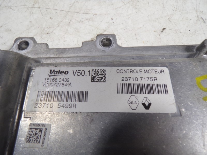 Recambio de centralita motor uce para renault captur life referencia OEM IAM 237107750R 237107175R 