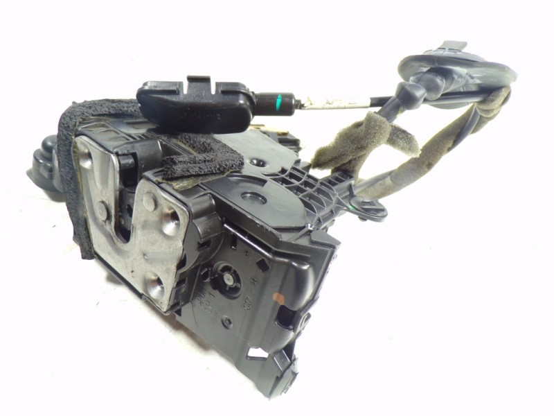 Recambio de cerradura puerta delantera izquierda para renault captur life referencia OEM IAM 805031332R 805031332P 