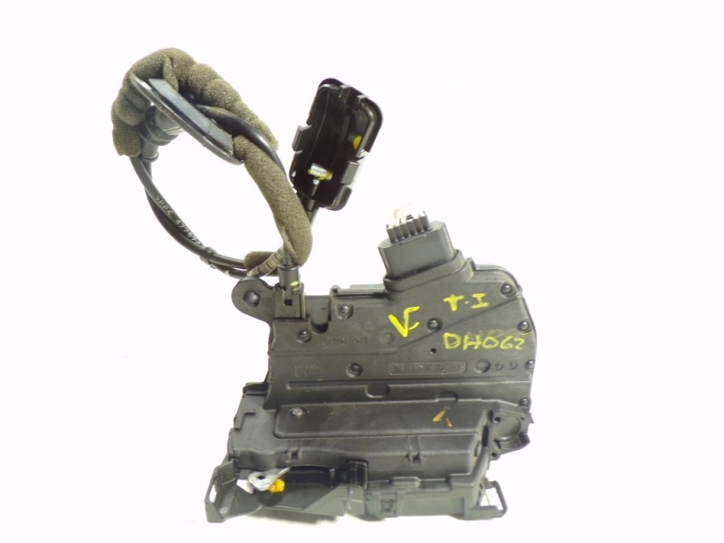 Recambio de cerradura puerta trasera izquierda para renault captur life referencia OEM IAM 805034742R 805034742R 