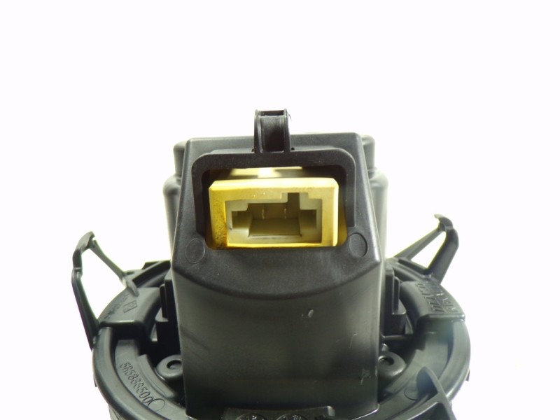 Recambio de motor calefaccion para renault captur life referencia OEM IAM 272101005R 5P3730000 