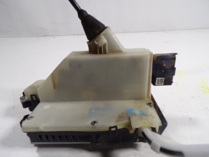 Recambio de cerradura puerta trasera derecha para peugeot 2008 (--.2013) active referencia OEM IAM 9688080780 96880080780 