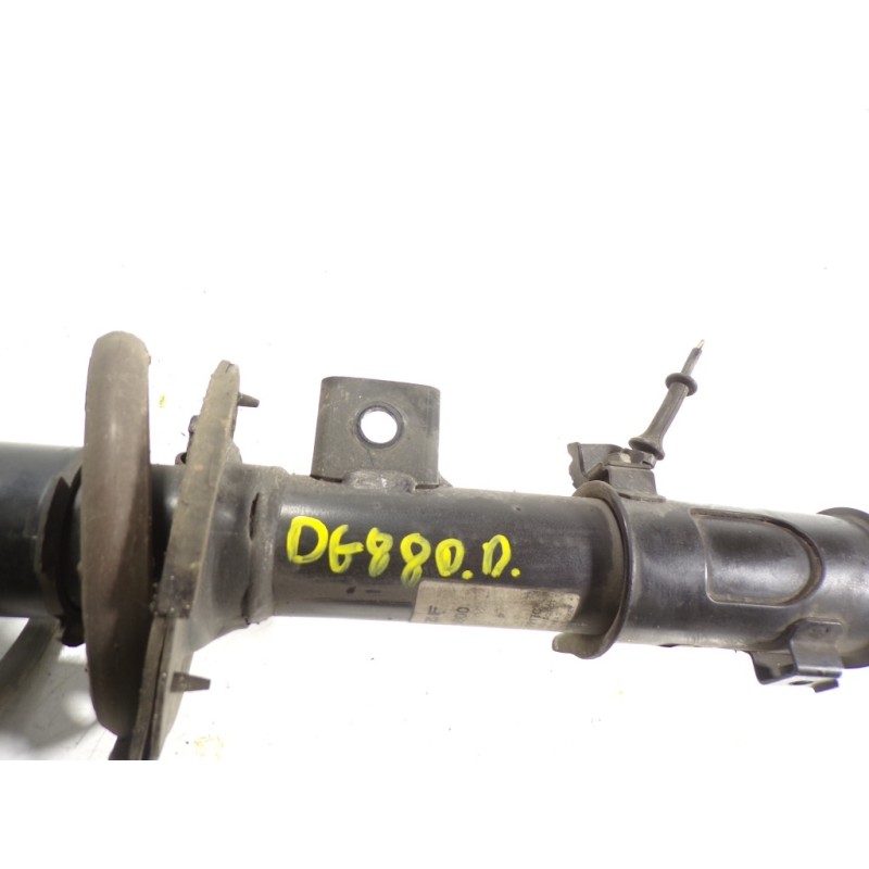 Recambio de amortiguador delantero derecho para hyundai i20 1.2 16v cat referencia OEM IAM 54660C8000 54603C8000 