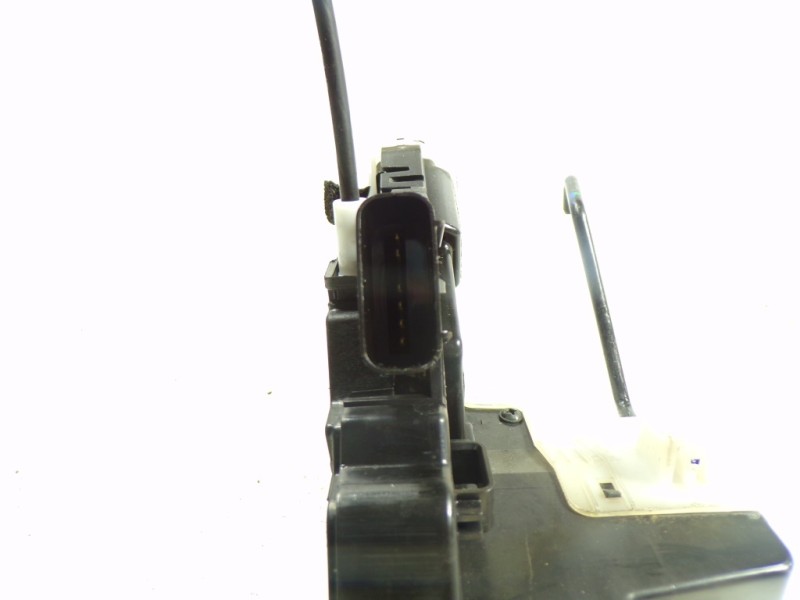 Recambio de cerradura puerta delantera izquierda para hyundai i20 1.2 16v cat referencia OEM IAM 81310C8020 81310C8020 