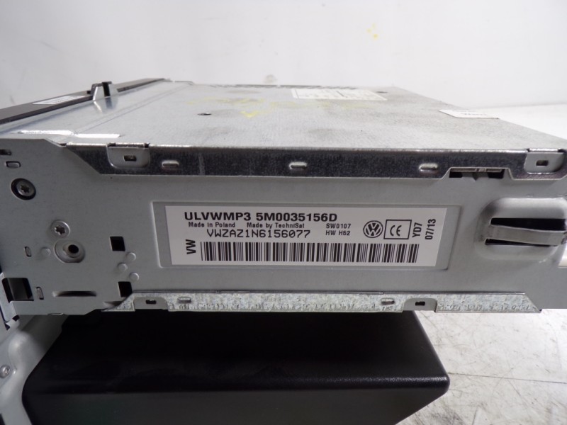 Recambio de sistema audio / radio cd para volkswagen polo (6r1) 1.6 tdi referencia OEM IAM 5M0057187AX 5M0035156D 