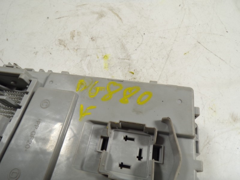 Recambio de caja reles / fusibles para hyundai i20 1.2 16v cat referencia OEM IAM 91950C8520 91950C8520 