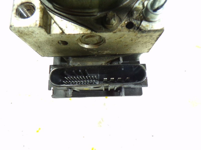 Recambio de abs para hyundai i30 1.6 crdi cat referencia OEM IAM 589202L300 589202L300 0265231956