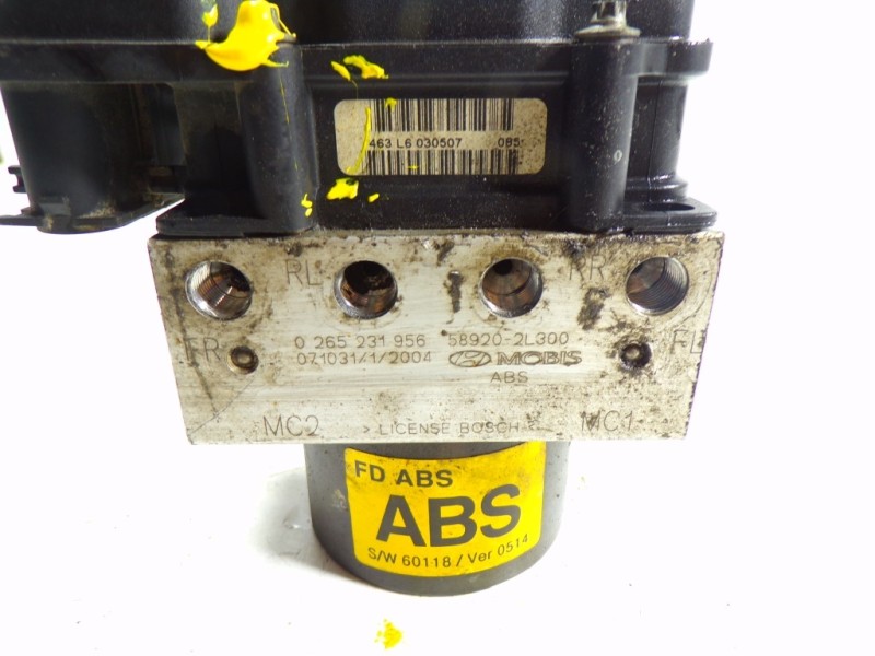 Recambio de abs para hyundai i30 1.6 crdi cat referencia OEM IAM 589202L300 589202L300 0265231956