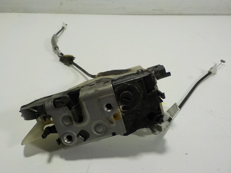 Recambio de cerradura puerta delantera izquierda para peugeot 2008 (--.2013) 1.6 blue-hdi fap referencia OEM IAM 9812500880 9812