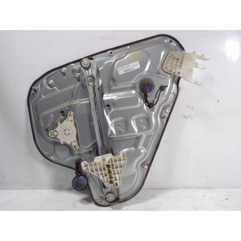 Recambio de elevalunas trasero izquierdo para hyundai i30 1.6 crdi cat referencia OEM IAM 834712L010 834702L020 