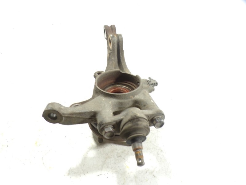 Recambio de mangueta delantera izquierda para hyundai i30 1.6 crdi cat referencia OEM IAM 517152H100  