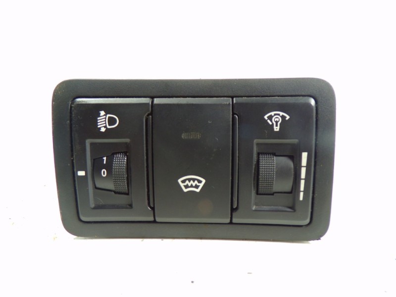 Recambio de modulo electronico para hyundai i30 1.6 crdi cat referencia OEM IAM 937002L000WK  