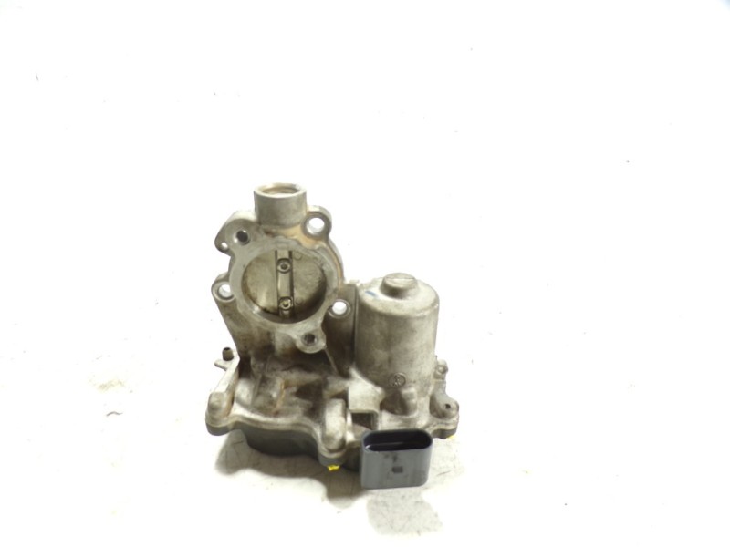 Recambio de caja mariposa para skoda rapid 1.6 tdi dpf referencia OEM IAM 04B131501D 04B131501D 