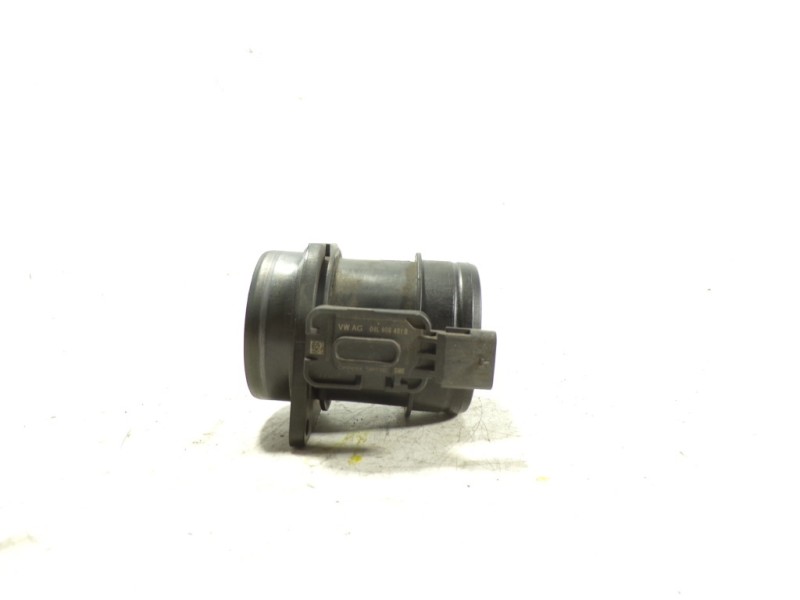 Recambio de caudalimetro para skoda rapid 1.6 tdi dpf referencia OEM IAM 04L906461B 04L906461 