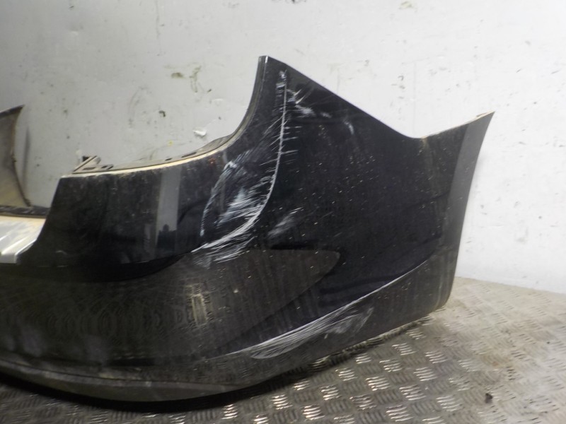 Recambio de paragolpes trasero para skoda rapid 1.6 tdi dpf referencia OEM IAM 5JH807421B  