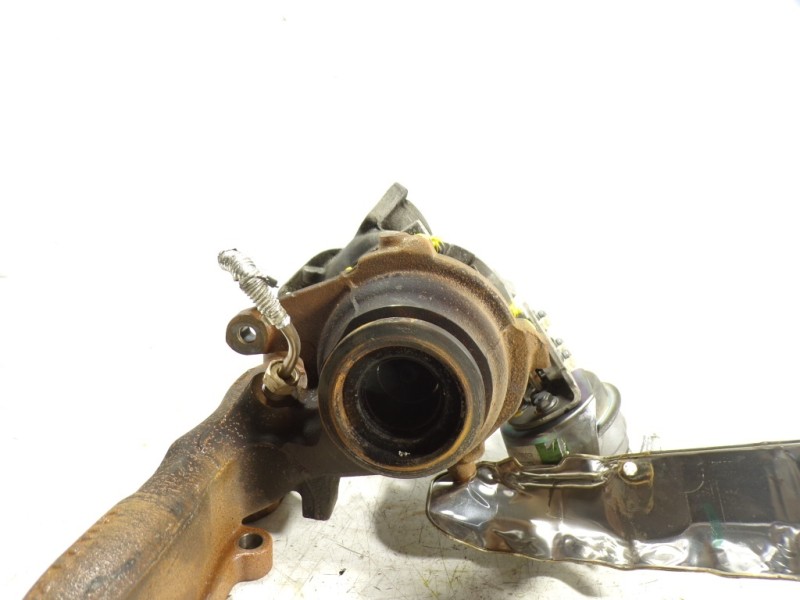 Recambio de turbocompresor para skoda rapid 1.6 tdi dpf referencia OEM IAM 04L253020K 04L253020C 8298475