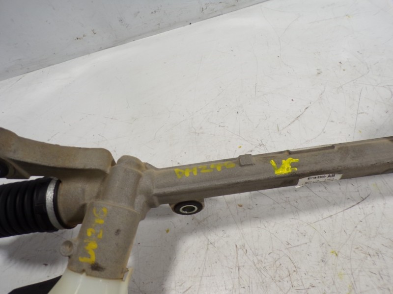 Recambio de cremallera direccion para ford transit courier 1.5 tdci cat referencia OEM IAM 2508831 EY163200AB 