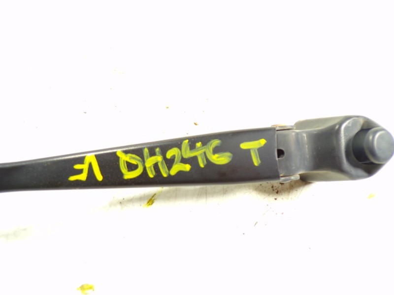 Recambio de brazo limpia trasero para ford transit courier 1.5 tdci cat referencia OEM IAM 1840431  