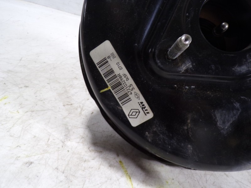 Recambio de servofreno para dacia sandero 1.0 12v cat referencia OEM IAM 472107479R 472103298R 