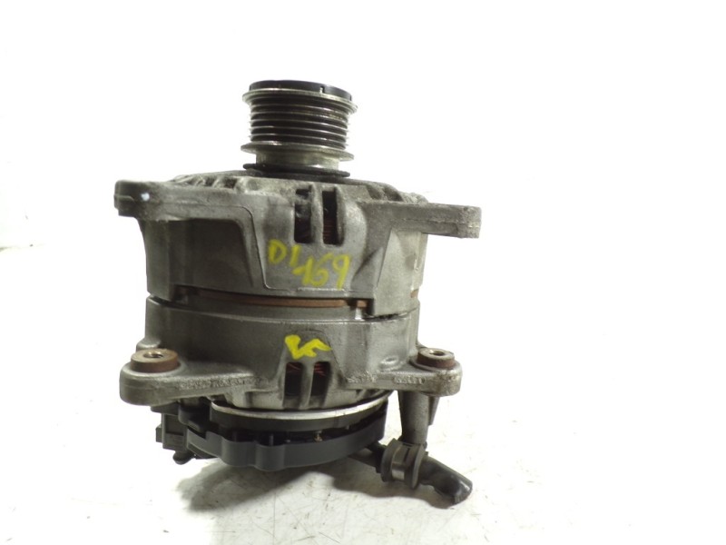 Recambio de alternador para audi a1 (8x) 1.6 tdi referencia OEM IAM 03L903023 03L903023 0124525187
