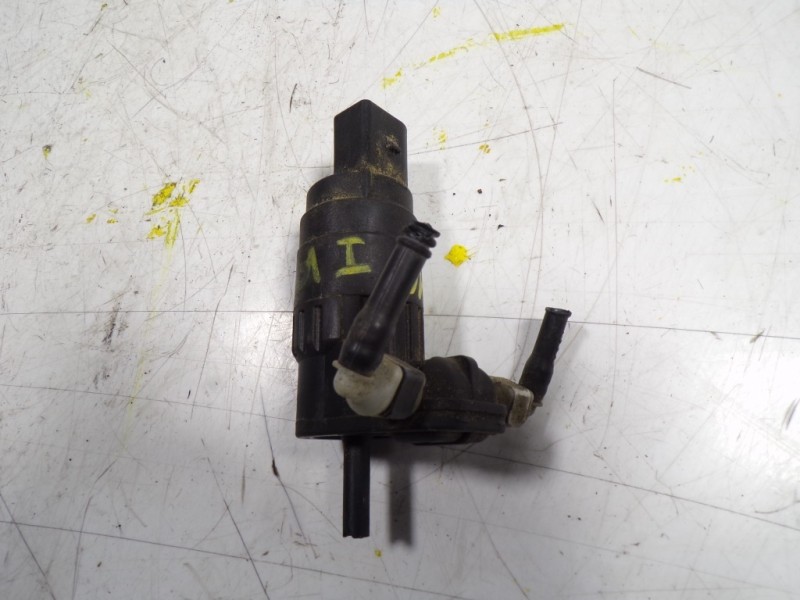 Recambio de bomba limpia para audi a1 (8x) 1.6 tdi referencia OEM IAM 1K6955651  