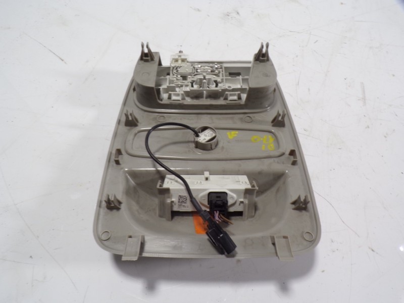 Recambio de piloto interior para renault clio iv 1.5 dci diesel fap referencia OEM IAM 264300007R  