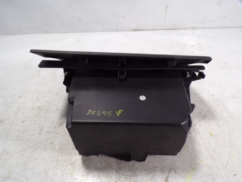 Recambio de guantera para ford focus lim. (cb8) 1.0 ecoboost cat referencia OEM IAM 1771929  