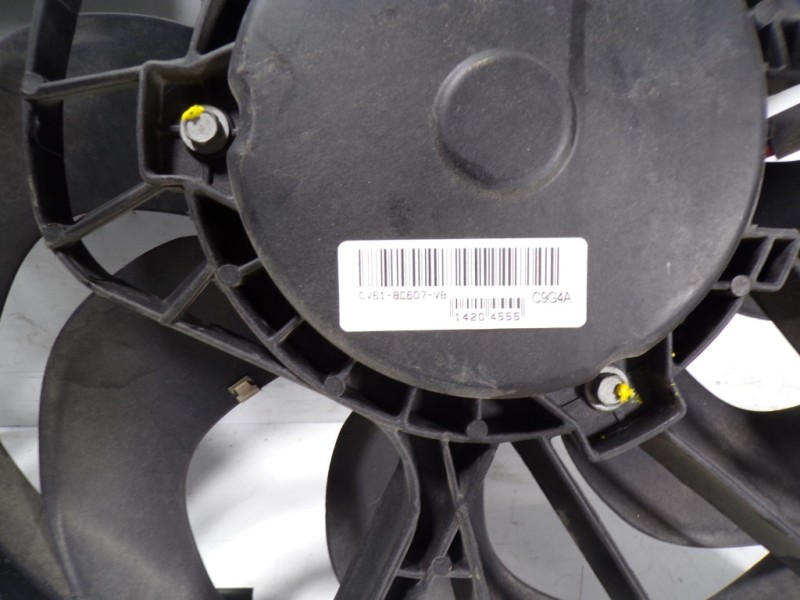 Recambio de electroventilador para ford focus lim. (cb8) 1.0 ecoboost cat referencia OEM IAM 2269500 CV618C607VB 