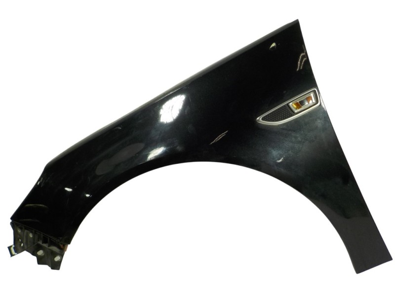 Recambio de aleta delantera izquierda para opel insignia berlina 2.0 16v cdti referencia OEM IAM 13277520  