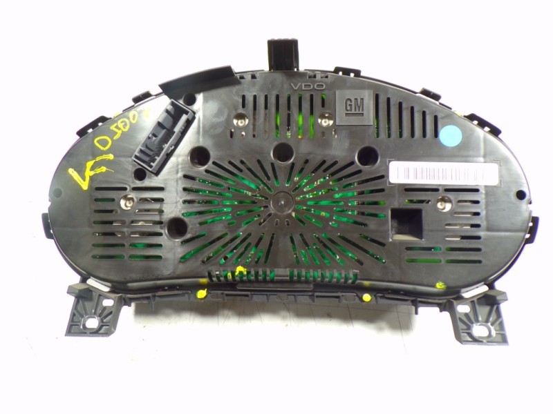 Recambio de cuadro instrumentos para opel insignia berlina 2.0 16v cdti referencia OEM IAM 20930202 20930202 